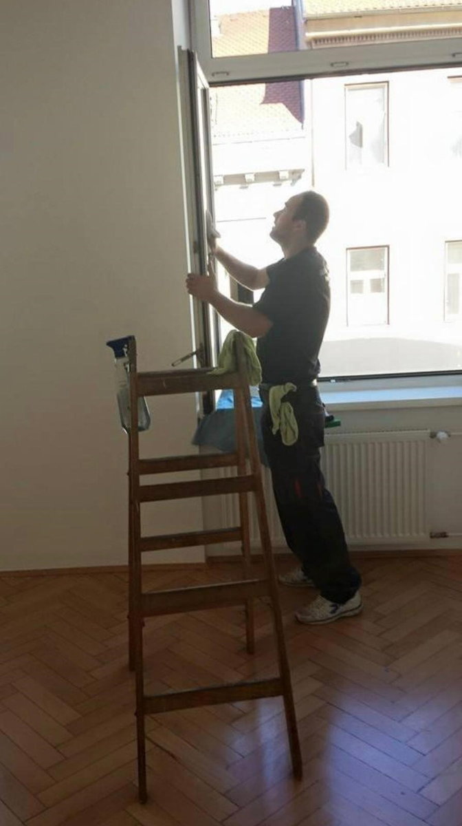 Fensterreinigung bei Gebäudereinigung Miomir Prcaic